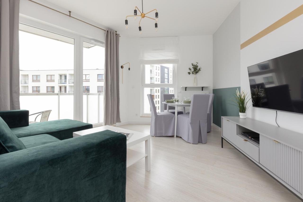 Metro Bielany Apartments By Noclegi Renters Varsavia Esterno foto